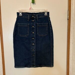 Classic Denim Pencil Skirt with Button-Front